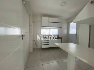 Casa de Condomínio Para Vender com 3 quartos sendo 3 suítes no bairro Sim em Feira De Santana