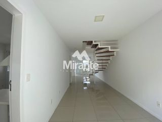 Casa de Condomínio Para Vender com 3 quartos sendo 3 suítes no bairro Sim em Feira De Santana