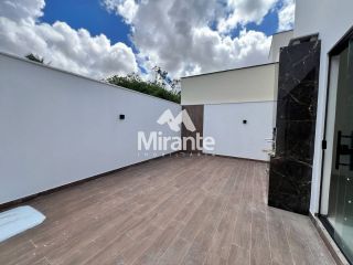 Casa de Condomínio Para Vender com 4 quartos sendo 3 suítes no bairro Papagaio em Feira De Santana