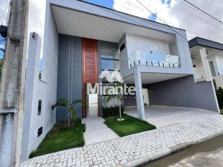 Casa de Condomínio Para Vender com 4 quartos sendo 3 suítes no bairro Papagaio em Feira De Santana