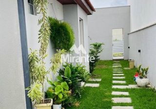 Casa de Condomínio Para Vender com 3 quartos 3 sendo suítes no bairro Chaparral em Feira De Santana
