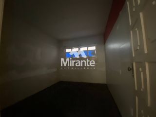 Casa Para Vender com 8 quartos no bairro Centro em Feira De Santana