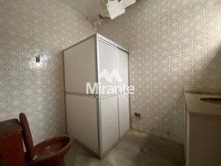 Casa Para Vender com 8 quartos no bairro Centro em Feira De Santana