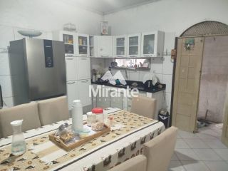 Casa Para Vender com 3 quartos sendo 2 suítes no bairro Feira VI em Feira De Santana