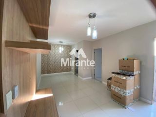 Casa de Condomínio Para Vender com 3 quartos sendo 1 suíte no bairro Sim em Feira De Santana