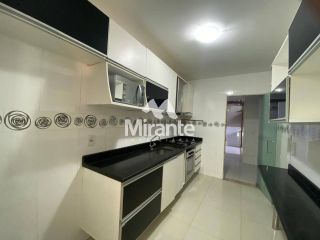 Casa de Condomínio Para Vender com 3 quartos sendo 1 suíte no bairro Sim em Feira De Santana