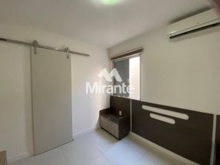 Casa de Condomínio Para Vender com 3 quartos sendo 1 suíte no bairro Sim em Feira De Santana
