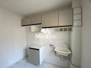 Apartamento Para Vender com 2 quartos no bairro Papagaio em Feira De Santana