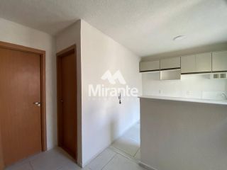 Apartamento Para Vender com 2 quartos no bairro Papagaio em Feira De Santana