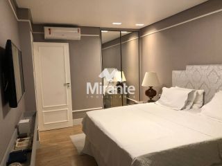 Apartamento Para Vender com 3 quartos sendo 3 suítes no bairro Santa Mônica em Feira De Santana