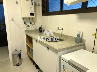 Apartamento Para Vender com 3 quartos sendo 3 suítes no bairro Santa Mônica em Feira De Santana