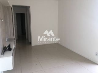 Apartamento Para Vender com 3 quartos sendo 1 suíte no bairro Santa Mônica em Feira De Santana