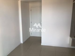 Apartamento Para Vender com 3 quartos sendo 1 suíte no bairro Santa Mônica em Feira De Santana