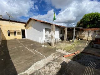 Casa Para Vender com 3 quartos no bairro Queimadinha em Feira De Santana