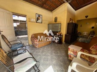 Casa Para Vender com 3 quartos no bairro Queimadinha em Feira De Santana