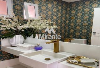Casa de Condomínio Para Vender com 6 quartos sendo 5 suítes no bairro Sim em Feira De Santana