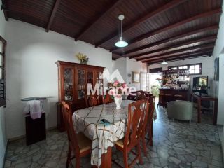 Casa Para Vender com 4 quartos no bairro Centro em Feira De Santana