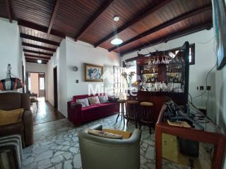 Casa Para Vender com 4 quartos no bairro Centro em Feira De Santana