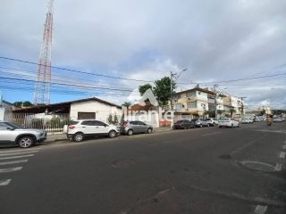 Casa Para Vender com 4 quartos no bairro Centro em Feira De Santana