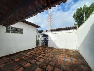 Casa Para Vender com 4 quartos no bairro Centro em Feira De Santana