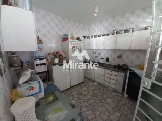 Casa Para Vender com 4 quartos no bairro Centro em Feira De Santana