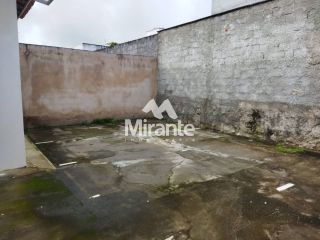 Casa de Condomínio Para Alugar com 2 quartos sendo 1 suíte no bairro Santo Antônio dos Prazeres em Feira De Santana