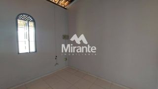 Casa Para Vender com 3 quartos 1 suítes no bairro Feira X em Feira De Santana