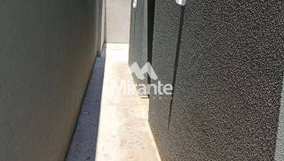 Casa de Condomínio Para Alugar com 3 quartos sendo 1 suítes no bairro Registro em Feira De Santana