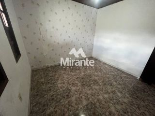 Casa Para Aluguel com 6 quartos sendo 1 suíte no bairro Sobradinho em Feira De Santana