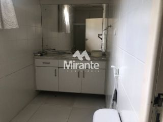 Casa de Condomínio Para Vender com 2 quartos sendo 2 suítes no bairro Santa Mônica II em Feira De Santana