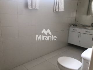 Casa de Condomínio Para Vender com 2 quartos sendo 2 suítes no bairro Santa Mônica II em Feira De Santana