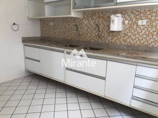 Casa de Condomínio Para Vender com 2 quartos sendo 2 suítes no bairro Santa Mônica II em Feira De Santana