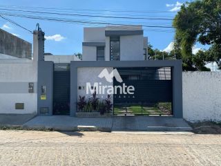 Casa Para Vender com 3 quartos 1 suíte no bairro Brasília em Feira De Santana