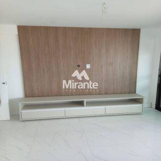 Apartamento Para Alugar com 3 quartos sendo 1 suíte no bairro Santa Mônica em Feira De Santana