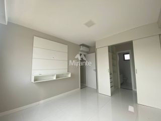 Apartamento Para Vender com 3 quartos sendo 1 suíte no bairro Santa Mônica em Feira De Santana