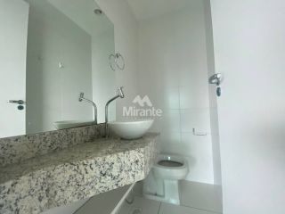 Apartamento Para Vender com 3 quartos sendo 1 suíte no bairro Santa Mônica em Feira De Santana