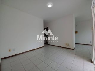 Casa de Condomínio Para Alugar com 3 quartos 1 suíte no bairro Lagoa Salgada em Feira De Santana