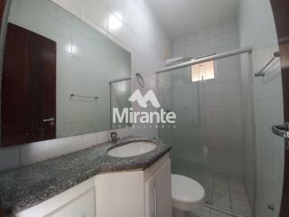 Casa de Condomínio Para Alugar com 3 quartos 1 suíte no bairro Lagoa Salgada em Feira De Santana