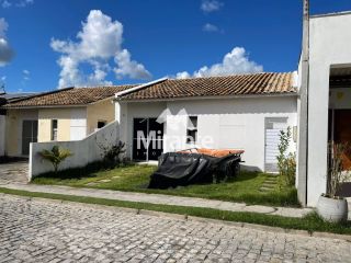 Casa de Condomínio Para Vender com 2 quartos sendo 1 suíte no bairro Registro em Feira De Santana
