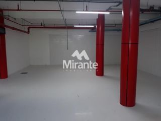 Apartamento Para Alugar com 4 quartos 4 suítes no bairro Santa Mônica em Feira De Santana