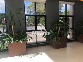 Apartamento Para Alugar com 4 quartos 4 suítes no bairro Santa Mônica em Feira De Santana