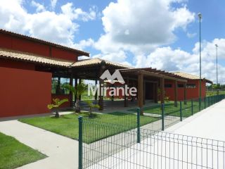 Lote / Terreno de Condomínio Para Vender no bairro Sim em Feira De Santana