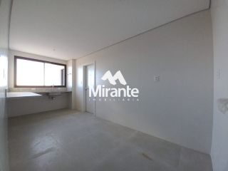 Apartamento Para Vender com 3 quartos 3 suítes no bairro Santa Mônica em Feira De Santana