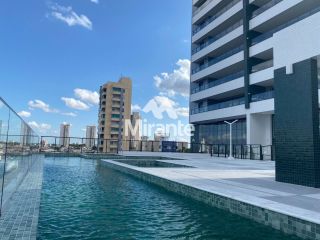 Apartamento Para Vender com 3 quartos 3 suítes no bairro Santa Mônica em Feira De Santana