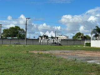 Lote / Terreno de Condomínio Para Vender no bairro Lagoa Salgada em Feira De Santana
