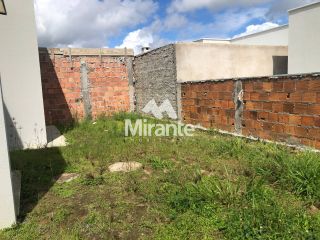 Casa de Condomínio Para Vender com 2 quartos sendo 1 suítes no bairro Chaparral em Feira De Santana