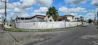 Casa Para Vender com 4 quartos sendo 1 suíte no bairro Muchila II em Feira De Santana