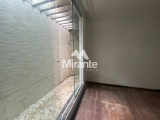 Casa Para Alugar com 3 quartos sendo 1 suíte no bairro Muchila I em Feira De Santana