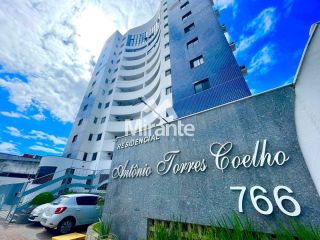 Apartamento Para Vender com 4 quartos sendo 2 suítes no bairro Santa Mônica em Feira De Santana