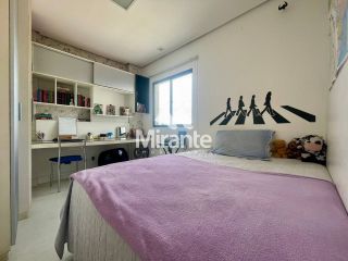 Apartamento Para Vender com 4 quartos sendo 2 suítes no bairro Santa Mônica em Feira De Santana